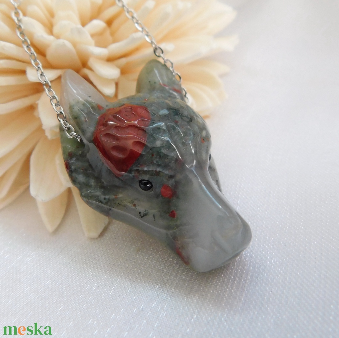 Heliotróp farkasos nyaklánc - ékszer - nyaklánc - medálos nyaklánc - Meska.hu