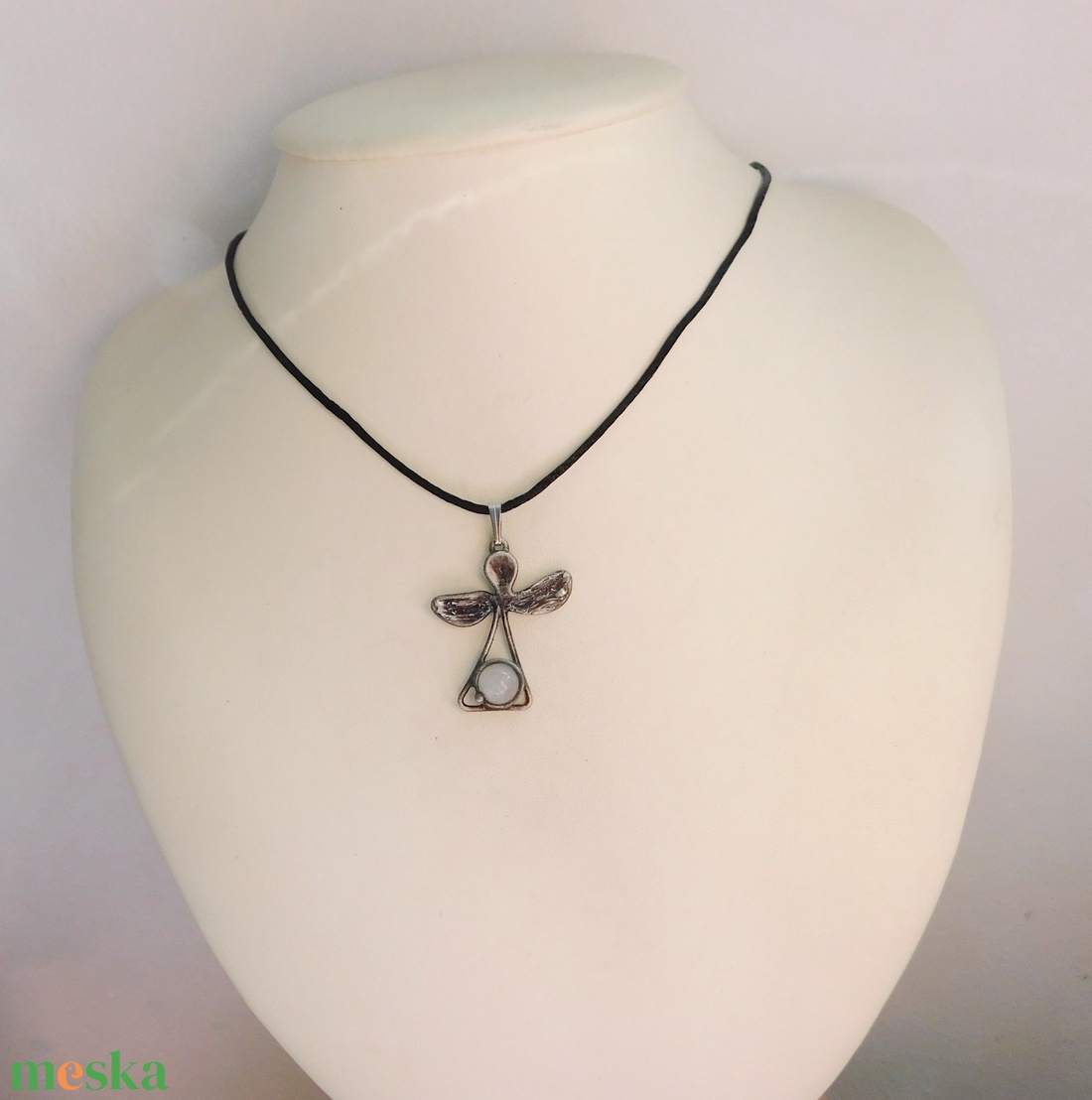 Tejkvarc angyal medál  - ékszer - nyaklánc - medálos nyaklánc - Meska.hu