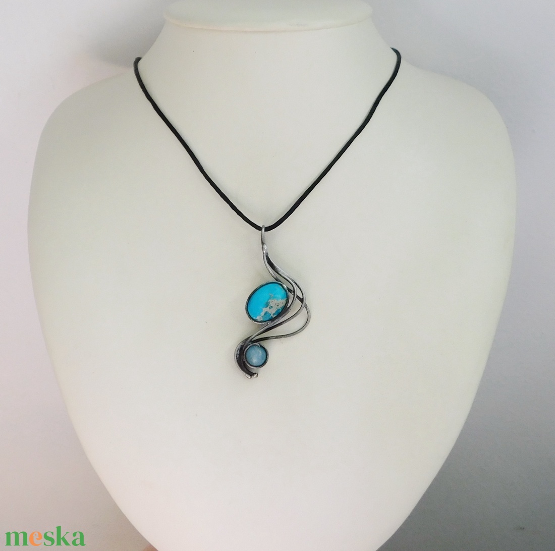 Variszcit medál kianittal - ékszer - nyaklánc - medálos nyaklánc - Meska.hu