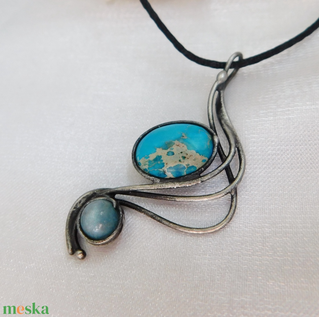 Variszcit medál kianittal - ékszer - nyaklánc - medálos nyaklánc - Meska.hu