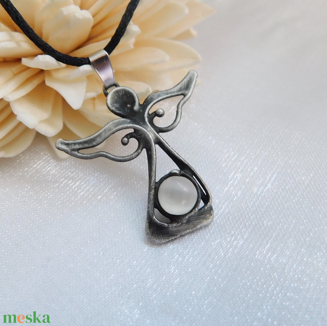 Szelenit angyal medál  - ékszer - nyaklánc - medál - Meska.hu