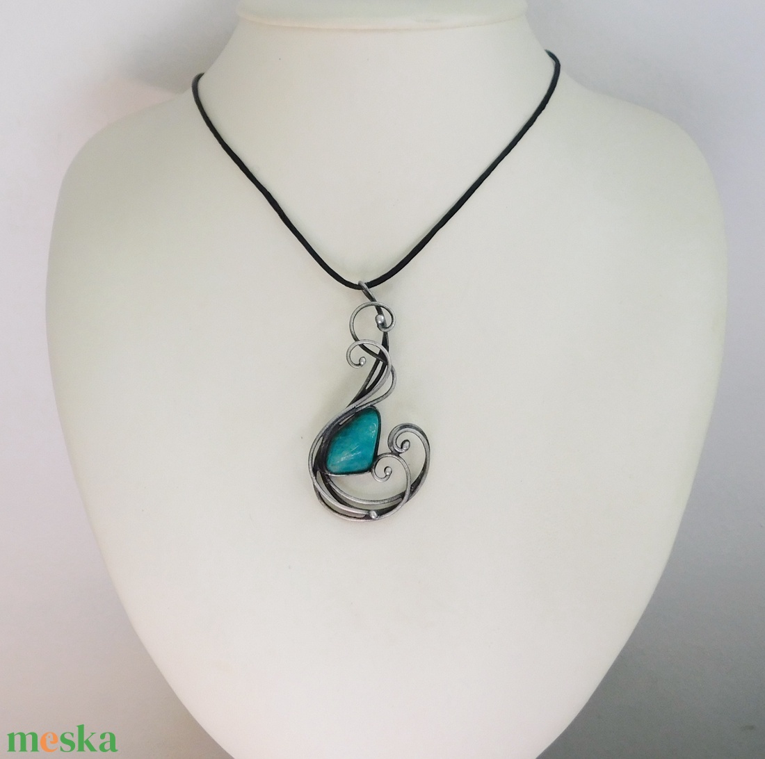 Amazonit medál - ékszer - nyaklánc - medálos nyaklánc - Meska.hu