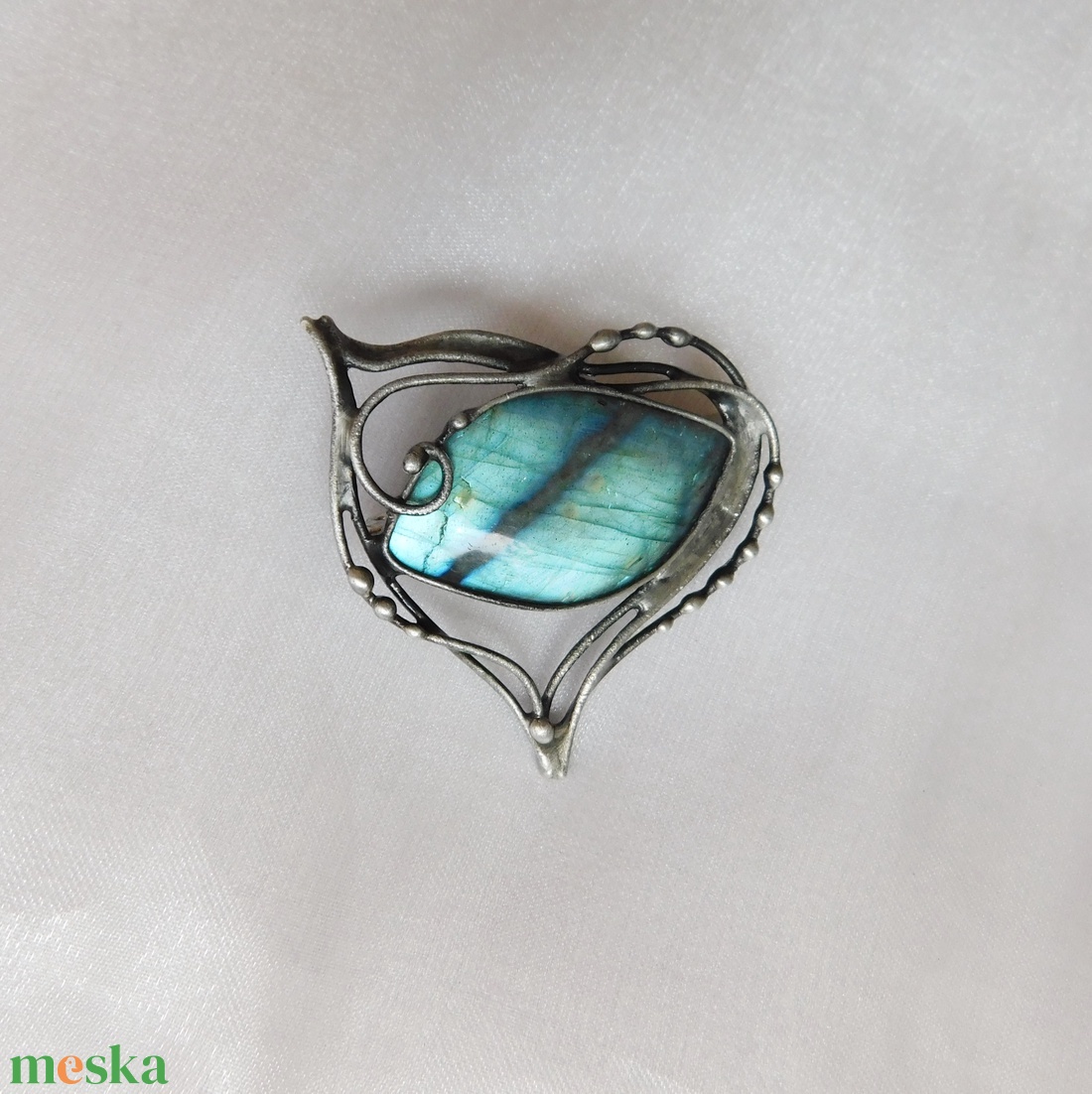 Labradorit bross / kitűző - ékszer - kitűző és bross - Meska.hu
