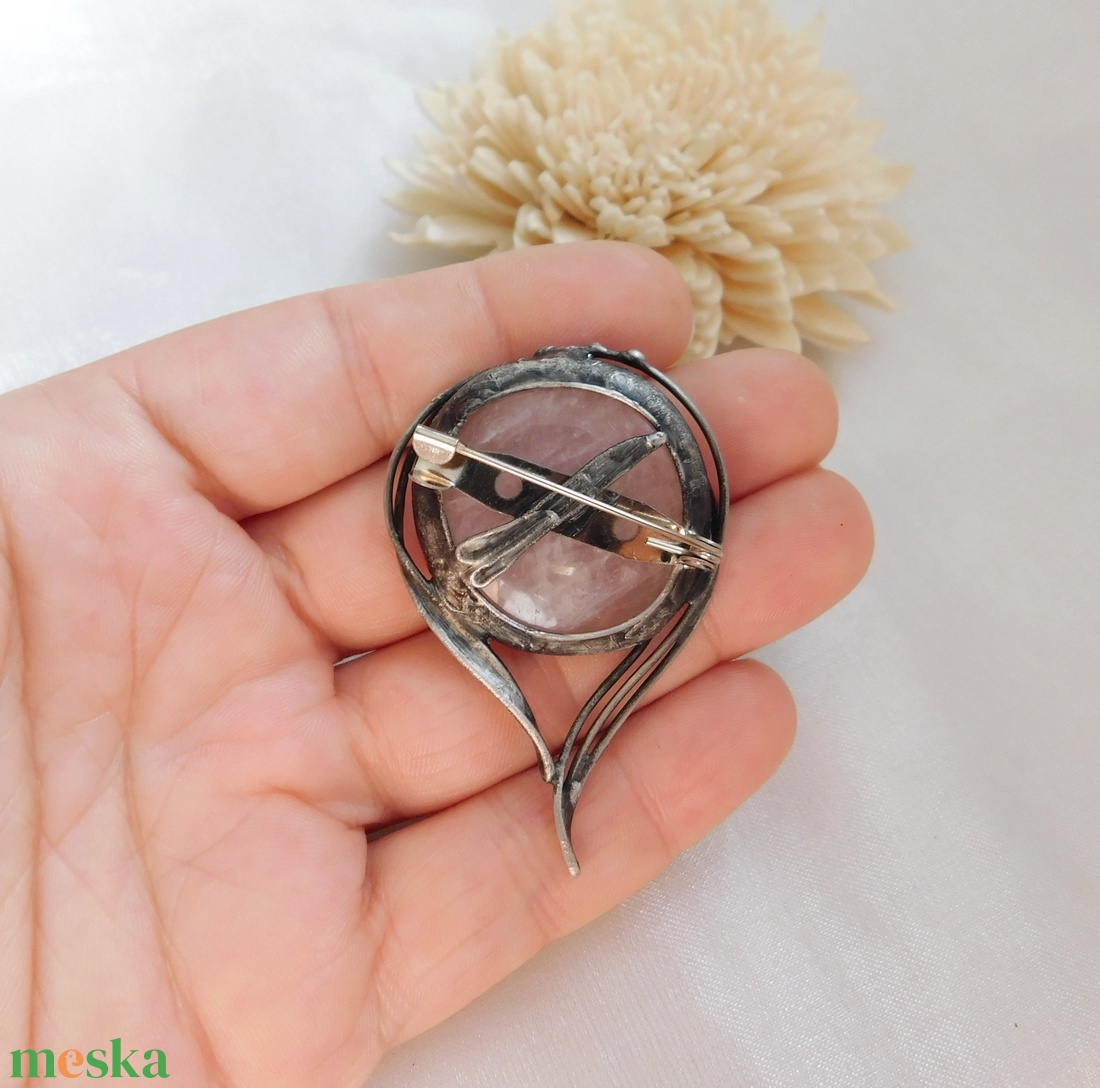 Rózsakvarc bross / kitűző - ékszer - kitűző és bross - Meska.hu
