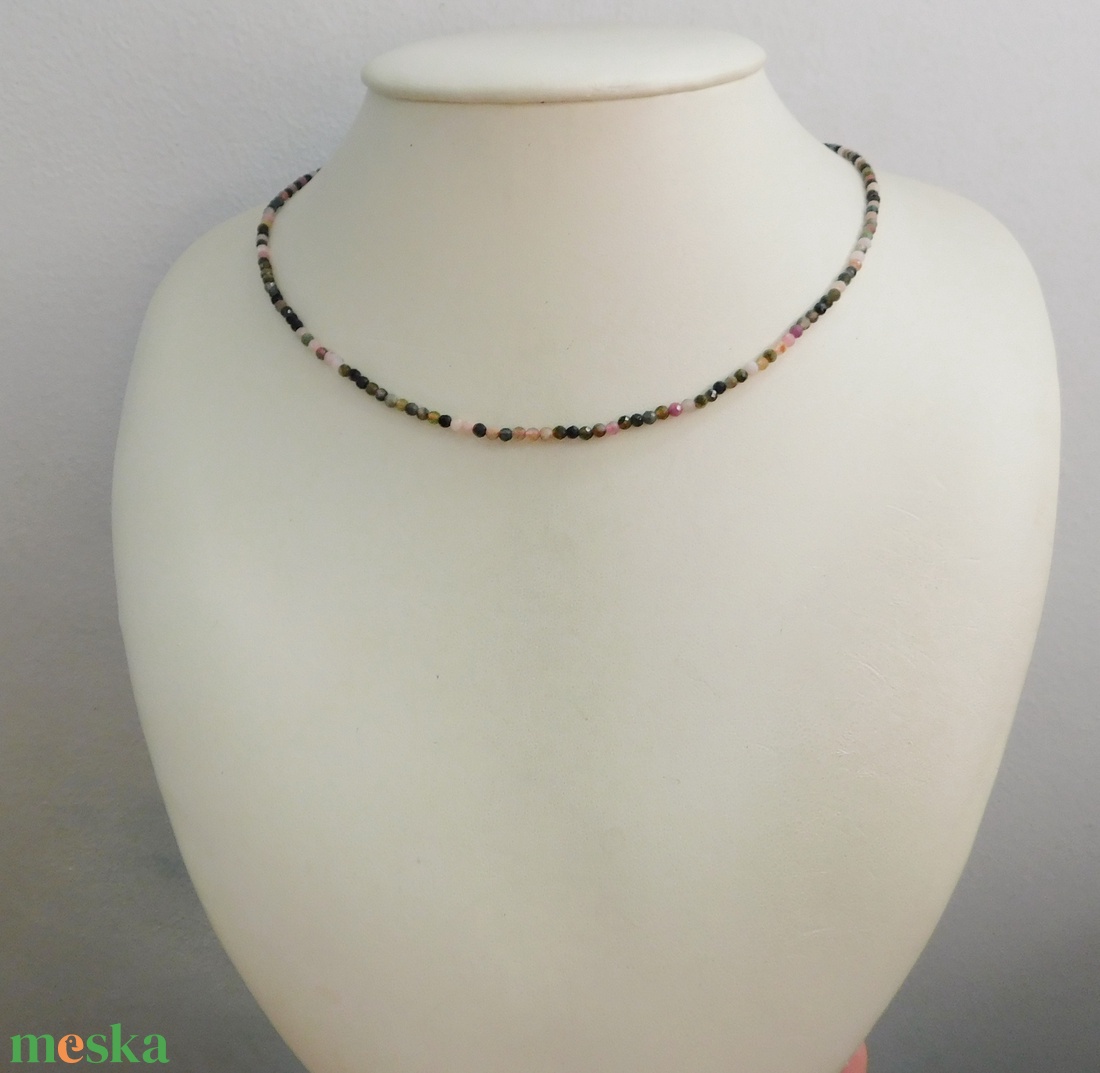 Turmalin nyaklánc - ékszer - nyaklánc - gyöngyös nyaklánc - Meska.hu