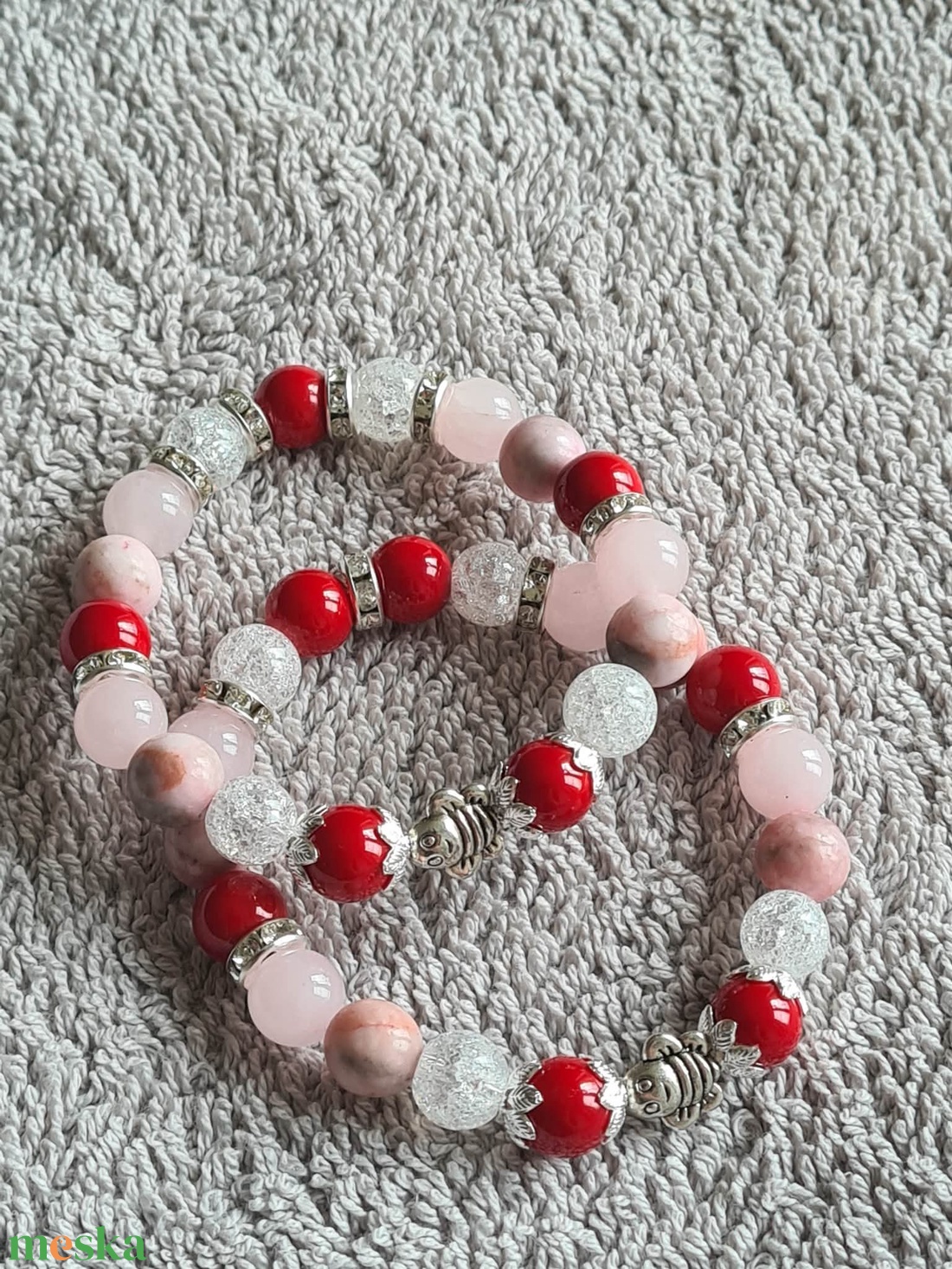 Piros�rózsaszín ásványgyöngy karkötő- választható díszítő elemmel - ékszer - karkötő - ásványkarkötő - Meska.hu