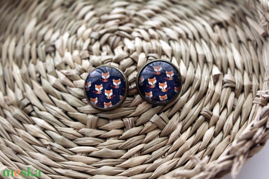 14mm-es üveglencsés rókafülbevaló - ékszer - fülbevaló - pötty fülbevaló - Meska.hu