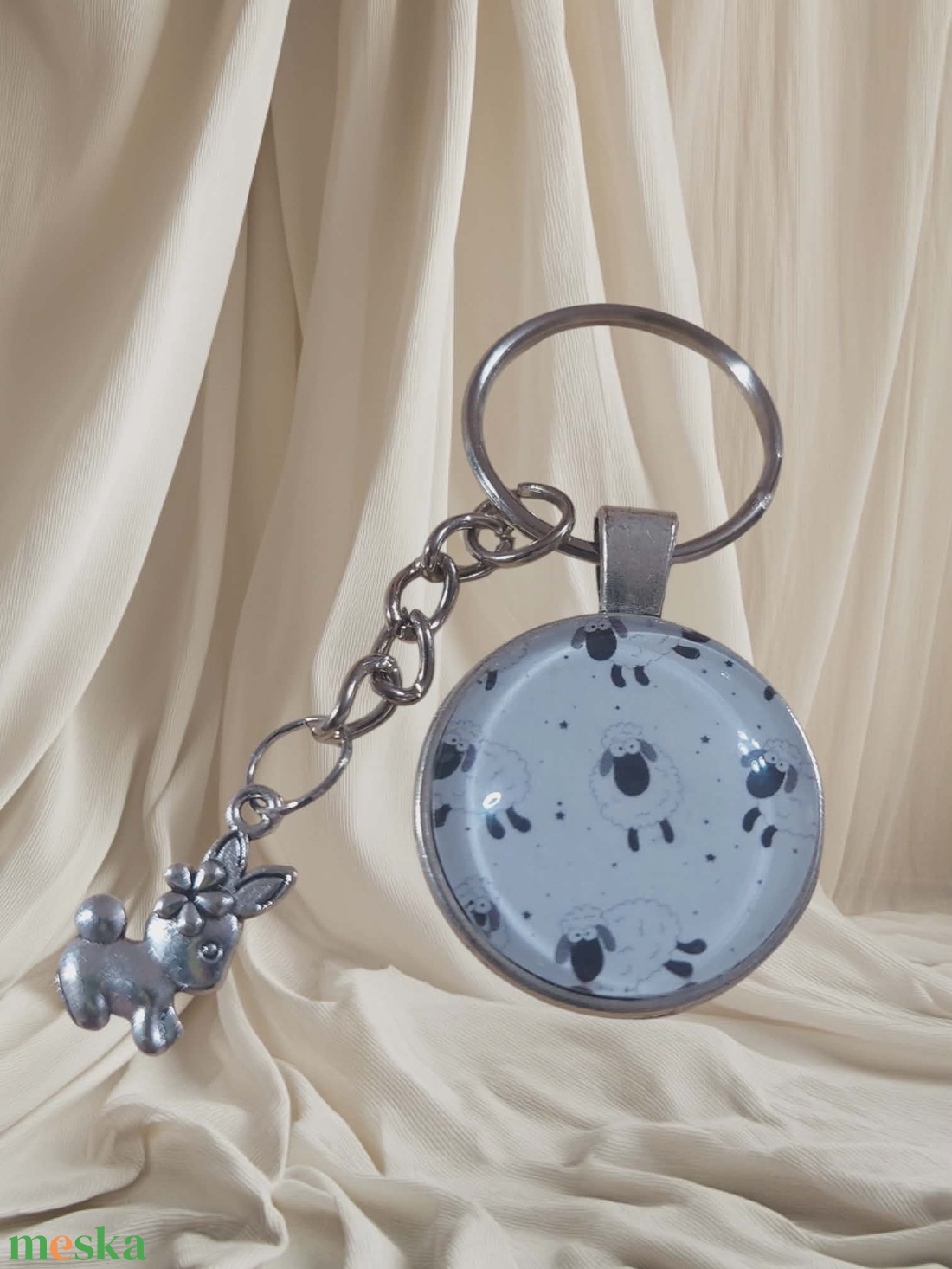 Bárányos kulcstartó - táska & tok - kulcstartó & táskadísz - táskadísz - Meska.hu