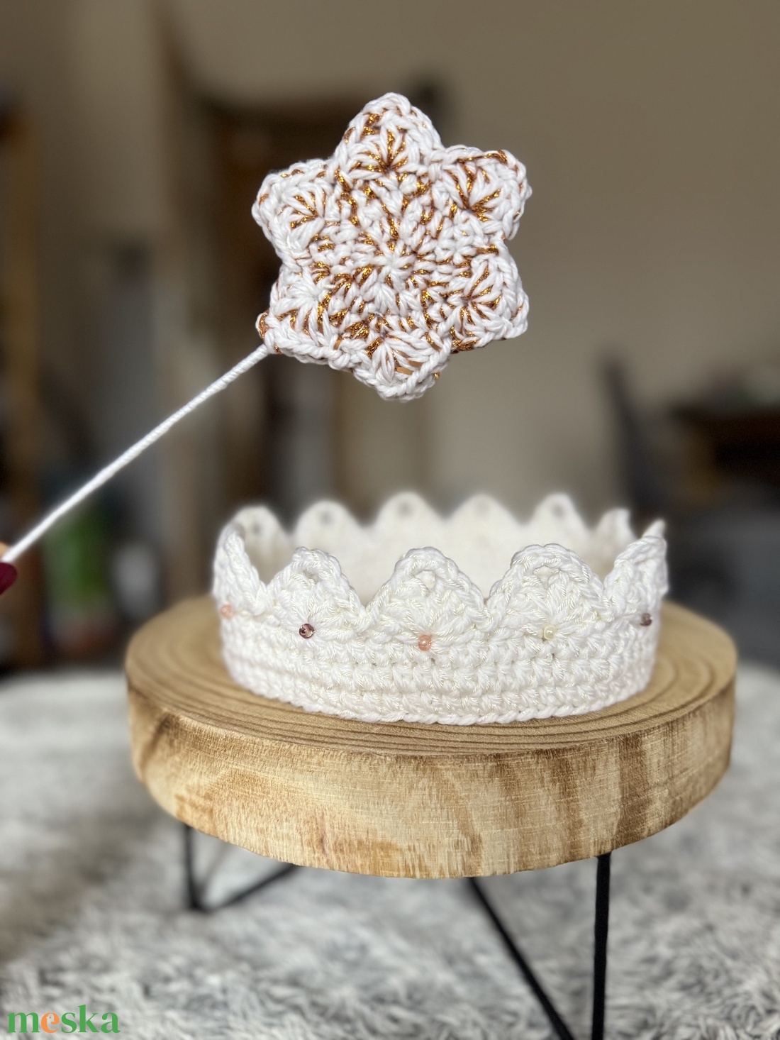 Horgolt korona és varázspálca - karácsony - mikulás - mikulás ajándékok - Meska.hu