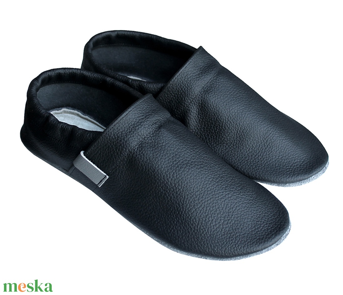 FELNŐTT Hopphopp puhatalpú cipő - fekete - ruha & divat - cipő & papucs - cipő, szandál - Meska.hu FELNŐTT Hopphopp puhatalpú cipő - fekete - ruha & divat - cipő & papucs - cipő, szandál - Meska.hu