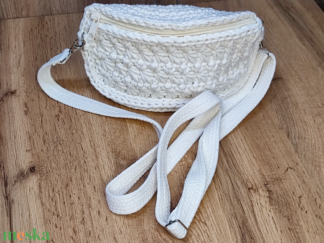 Crossbody táska - táska & tok - kézitáska & válltáska - vállon átvethető táska - Meska.hu