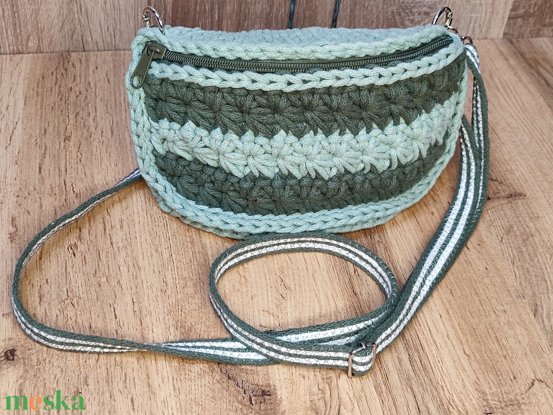 Crossbody táska - táska & tok - kézitáska & válltáska - vállon átvethető táska - Meska.hu