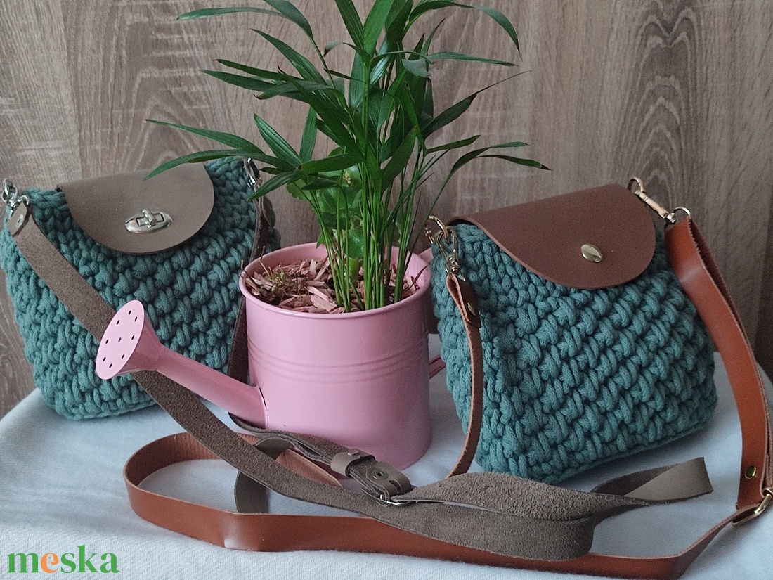 Táska a mindennapokra! - táska & tok - kézitáska & válltáska - vállon átvethető táska - Meska.hu