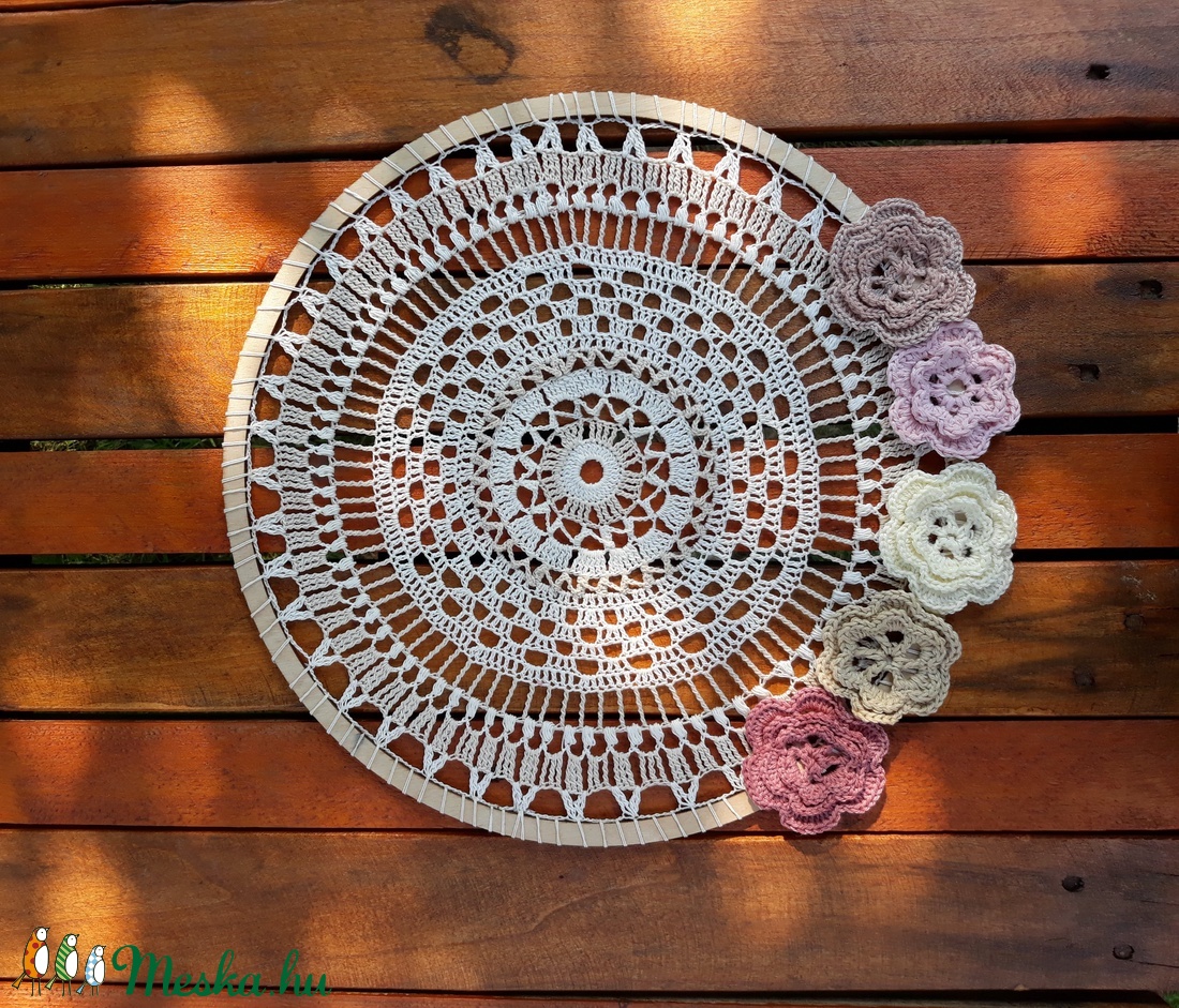 Mandala - horgolt dekoráció  - otthon & életmód - dekoráció - Meska.hu