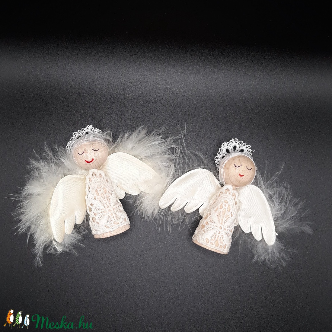 Angyalka pár- fából és csipkéből- toll szárnyakkal - karácsony - karácsonyi lakásdekoráció - Meska.hu