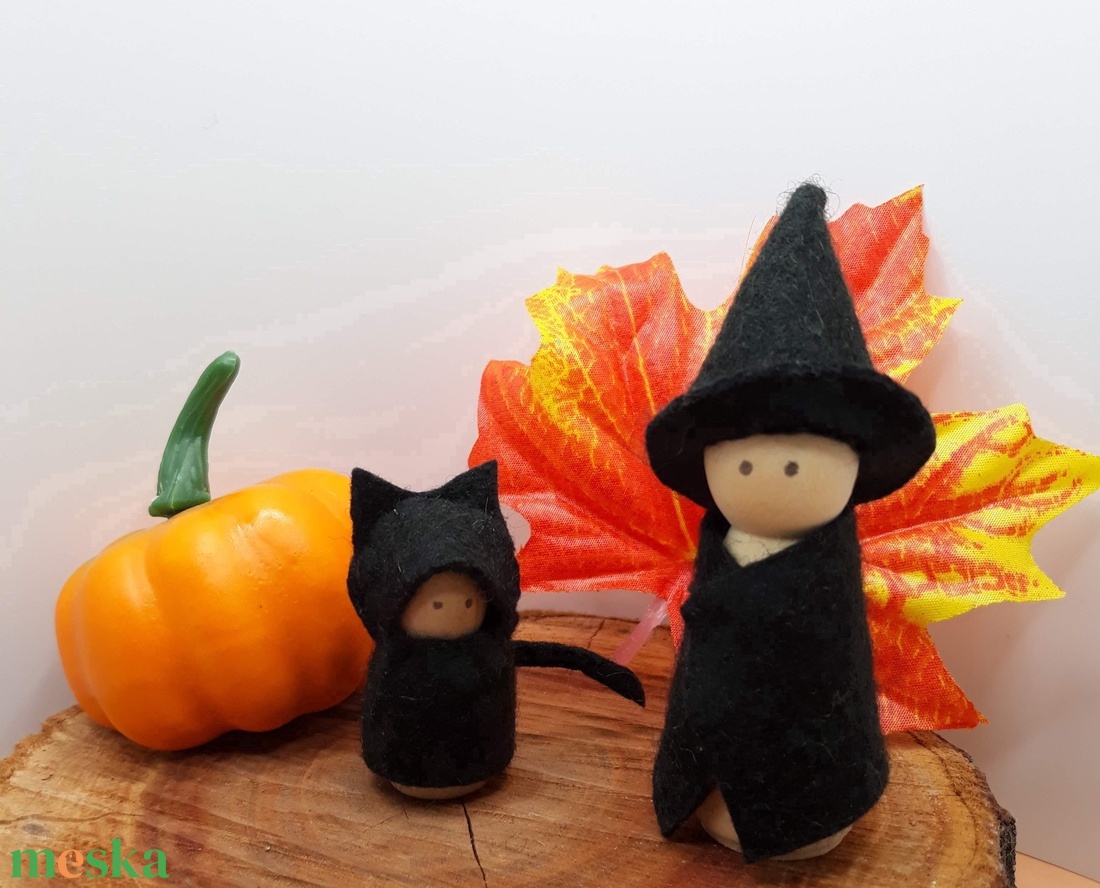 Halloween figurák-boszorkány és a macskája- BORZONGÁS  waldorf módra  - otthon & lakás - dekoráció - dísztárgy - Meska.hu