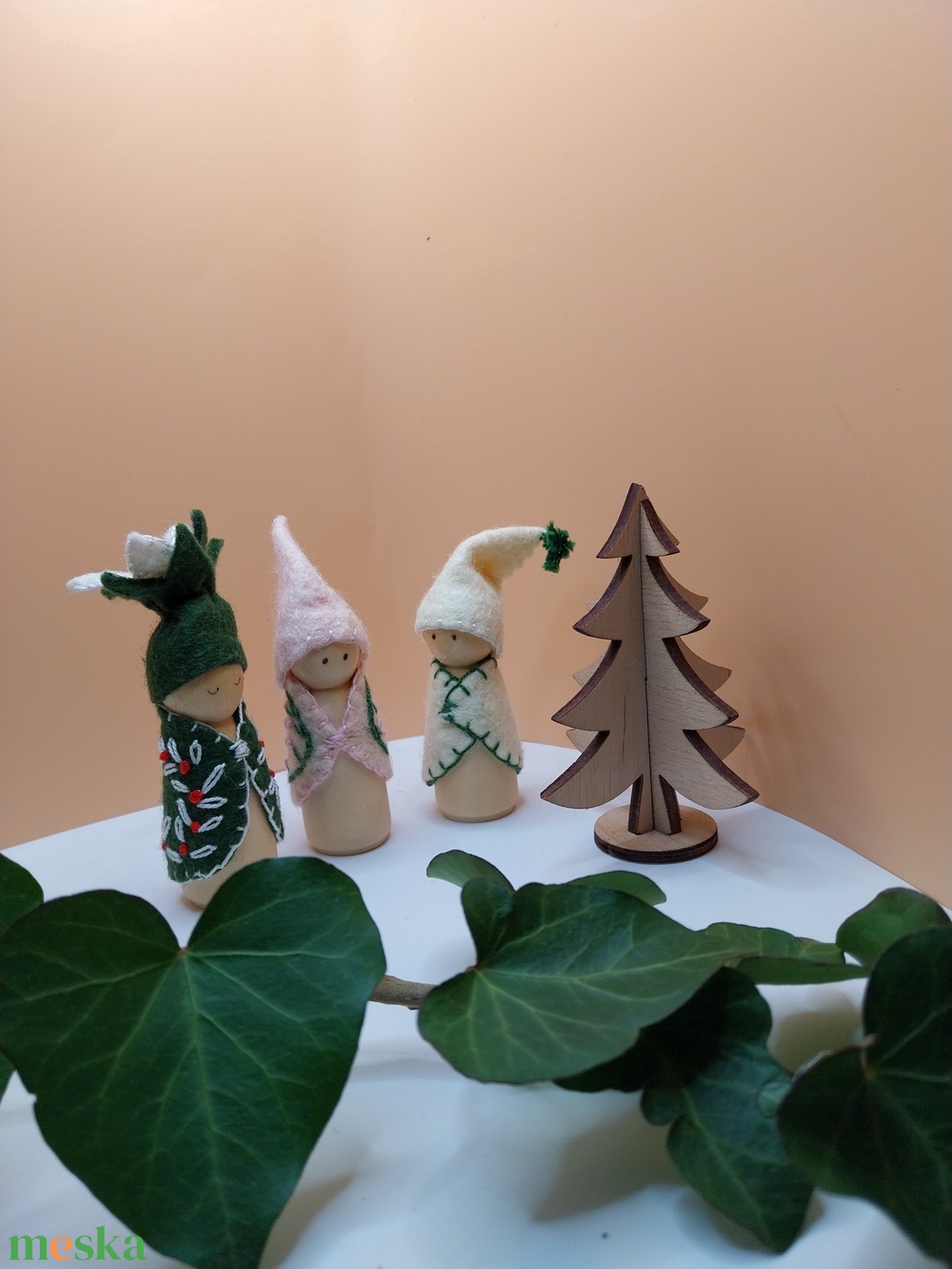 Karácsony az erdőben  - Erdő Manó Trió - waldorf inspiráció  - játék & sport - készségfejlesztő és logikai játék - montessori szivárvány, waldorf játékok - Meska.hu