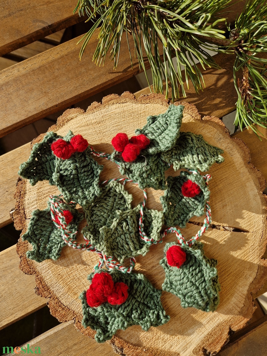 Horgolt magyal füzér - otthon & életmód - dekoráció - fali és függő dekoráció - girland, zászlófűzér - Meska.hu