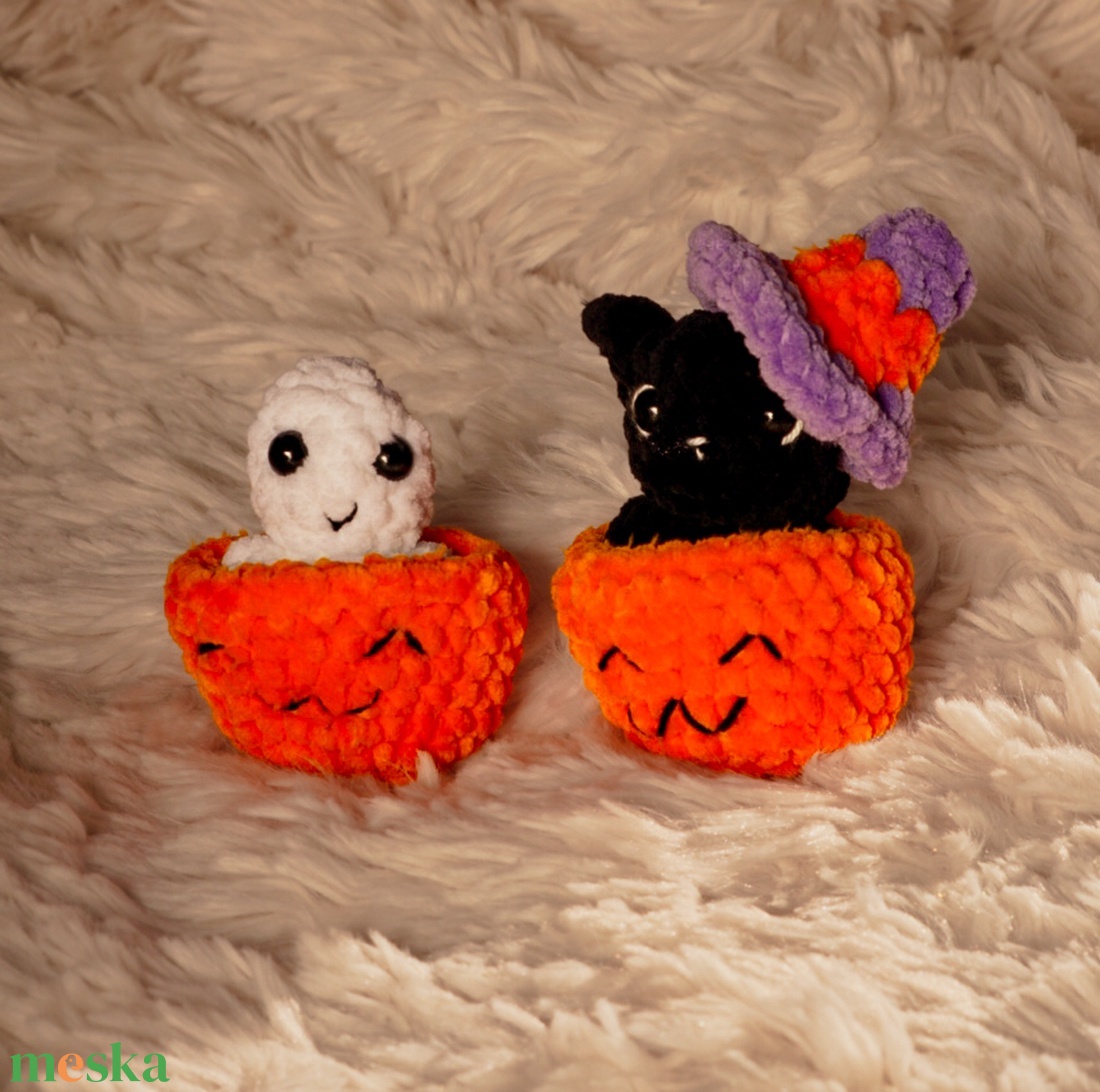 Halloweeni töklakók - fekete macska - otthon & életmód - dekoráció - halloween - halloweeni figurák - Meska.hu