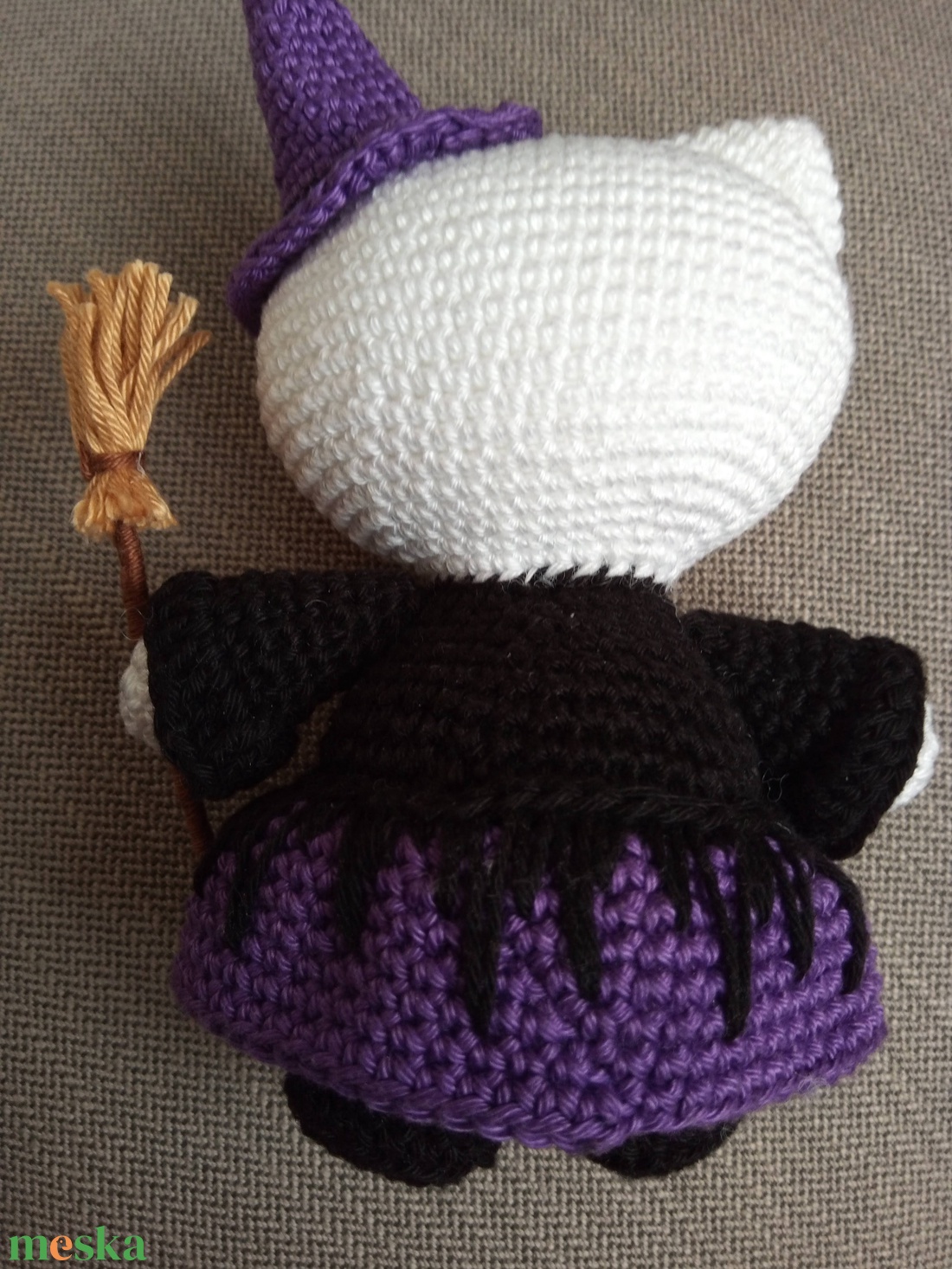 Helló Kitty Boszi - otthon & életmód - dekoráció - halloween - halloweeni figurák - Meska.hu Helló Kitty Boszi - otthon & életmód - dekoráció - halloween - halloweeni figurák - Meska.hu