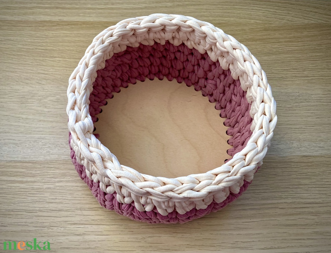 Horgolt tároló - otthon & életmód - tárolás & rendszerezés - tárolókosár - Meska.hu