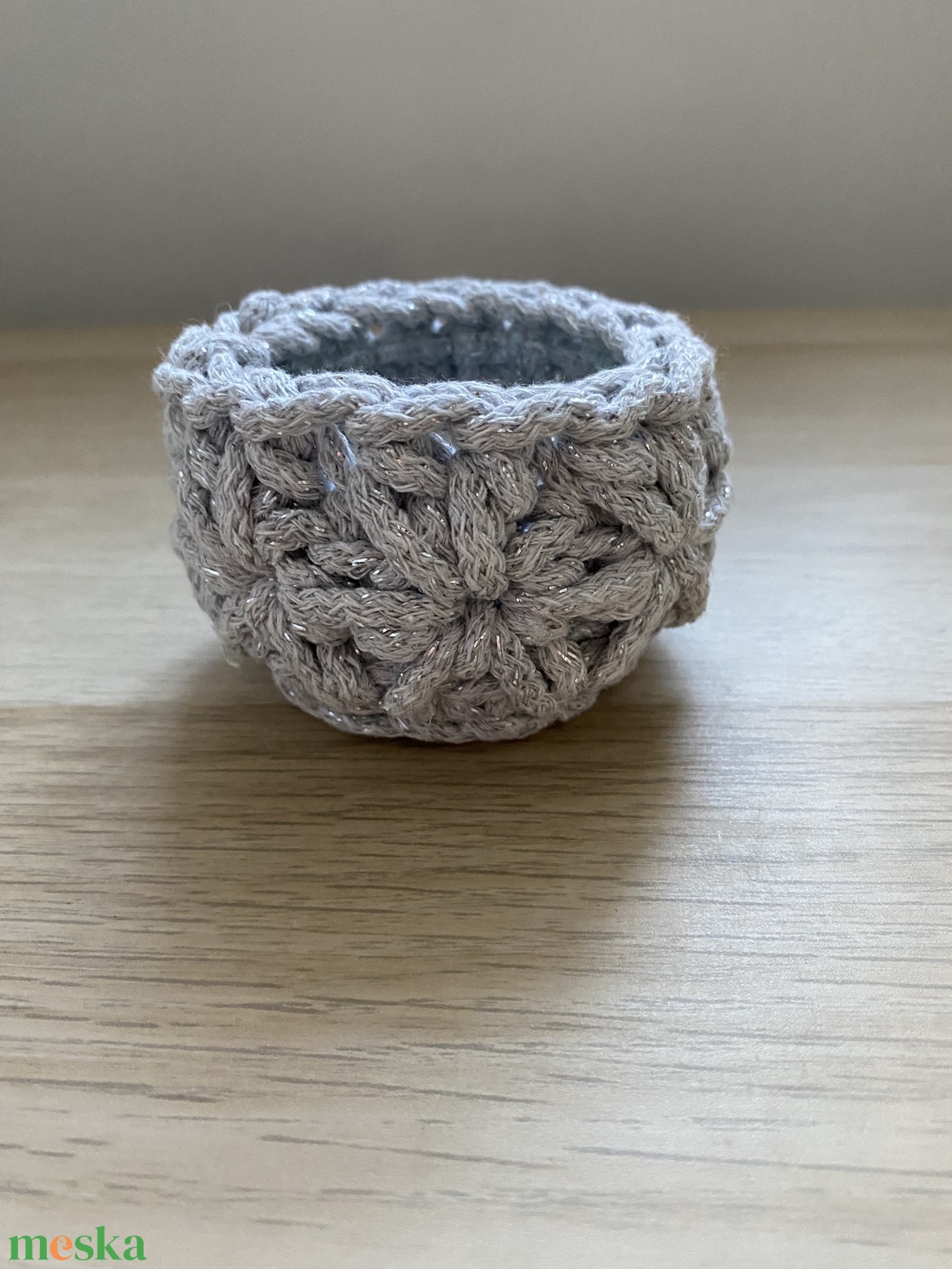 Horgolt mécsestartó, 6 cm magas - karácsony - karácsonyi lakásdekoráció - karácsonyi lakásdíszek - Meska.hu