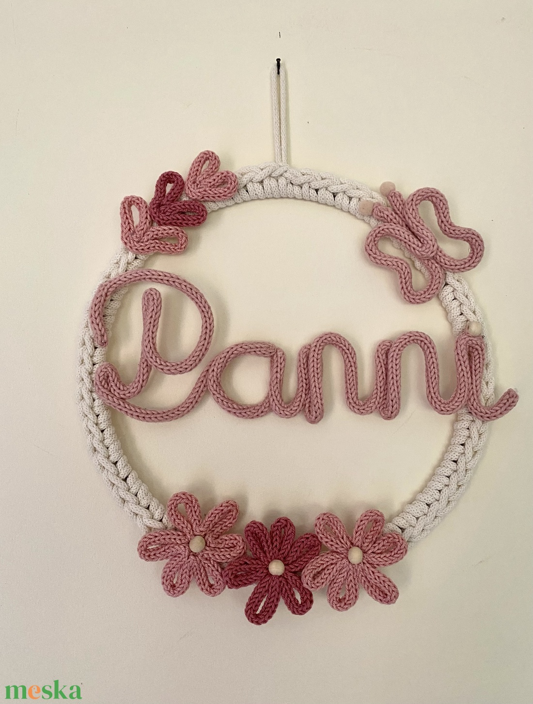 Falidísz egyedi válaszható felirattal - baba - mama - babaszoba dekoráció - babanév dekoráció - Meska.hu