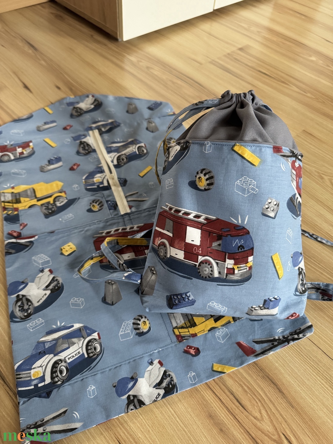 Rendőr-tűzoltó mintás ovis zsák és tornazsák szettben - játék & sport - ovis felszerelés - ovis szett - Meska.hu