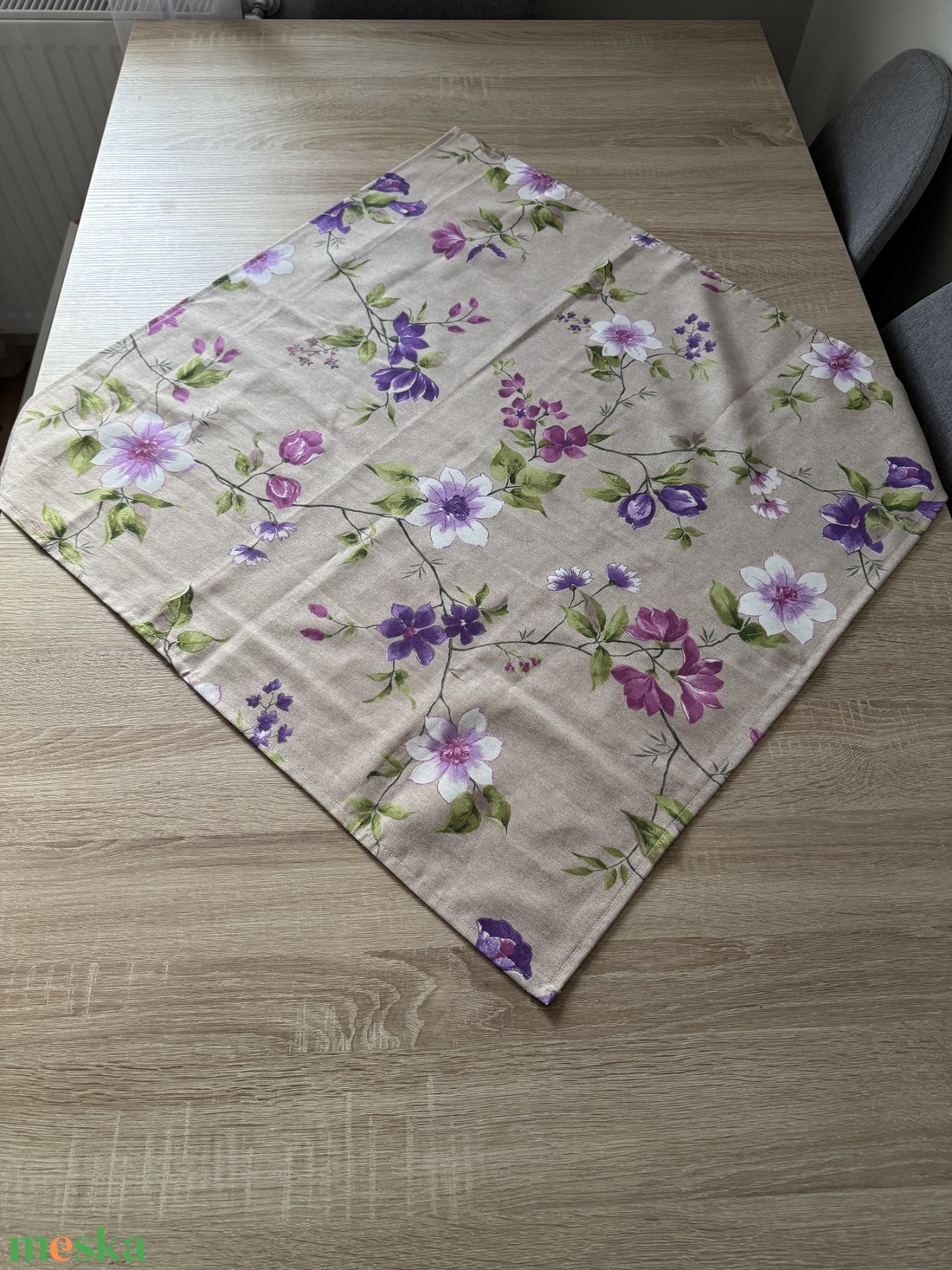 Húsvéti / tavaszi mintás asztali futó, abrosz - otthon & életmód - dekoráció - húsvéti asztaldíszek - Meska.hu