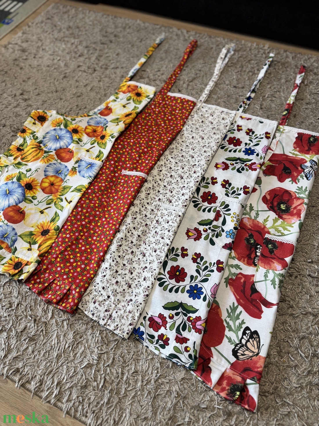 Tavaszi/nyári mintás felnőtt kötény  - otthon & életmód - konyhafelszerelés, tálalás - konyhai textil - kötény - Meska.hu