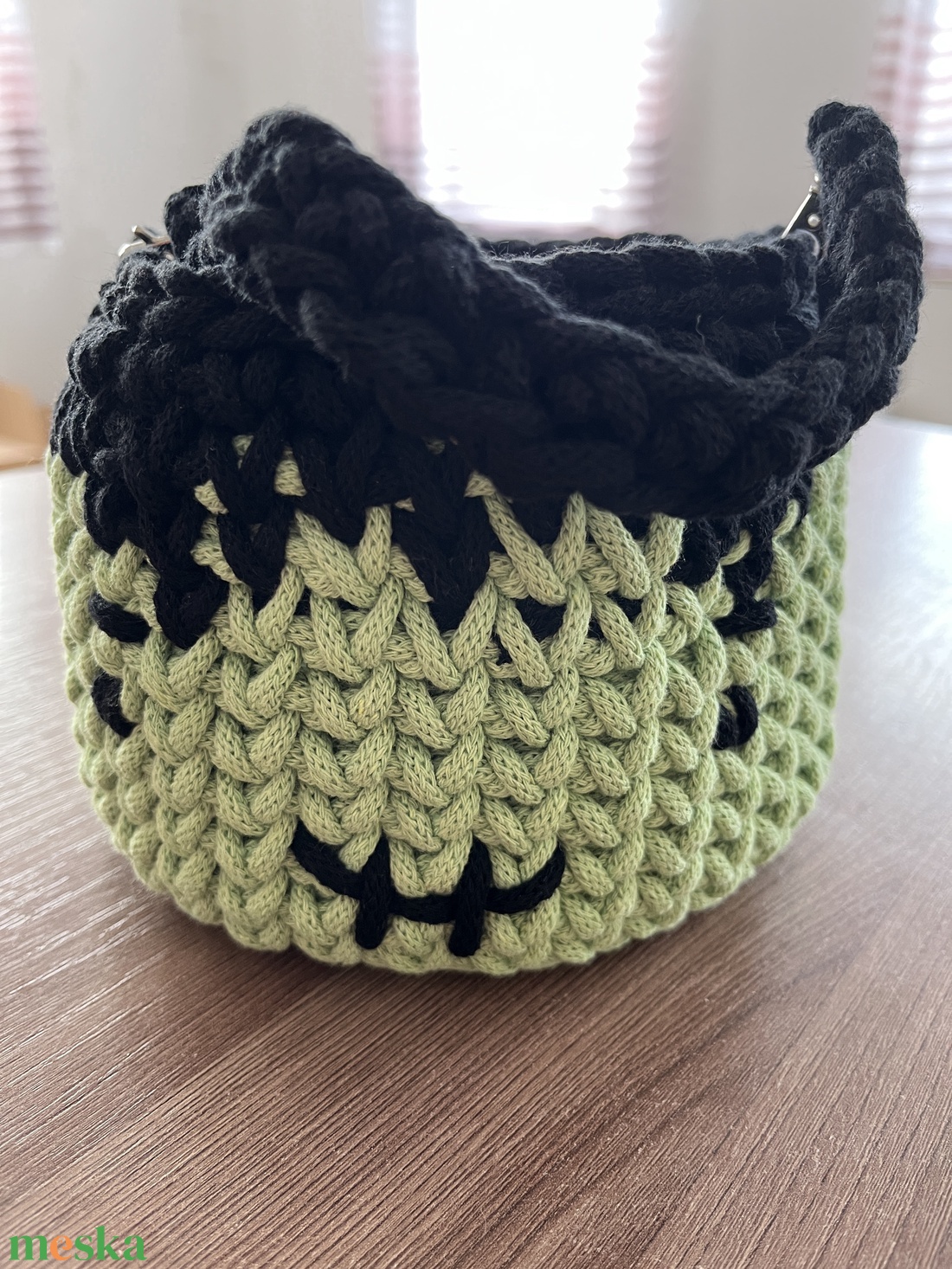 Horgolt zombi kosár  - otthon & életmód - tárolás & rendszerezés - tárolókosár - Meska.hu