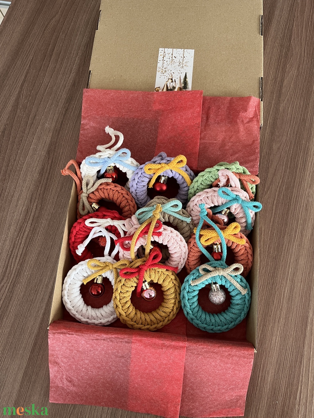 Karácsonyfadíszek díszdobozban - karácsony - karácsonyi lakásdekoráció - karácsonyi lakásdíszek - Meska.hu