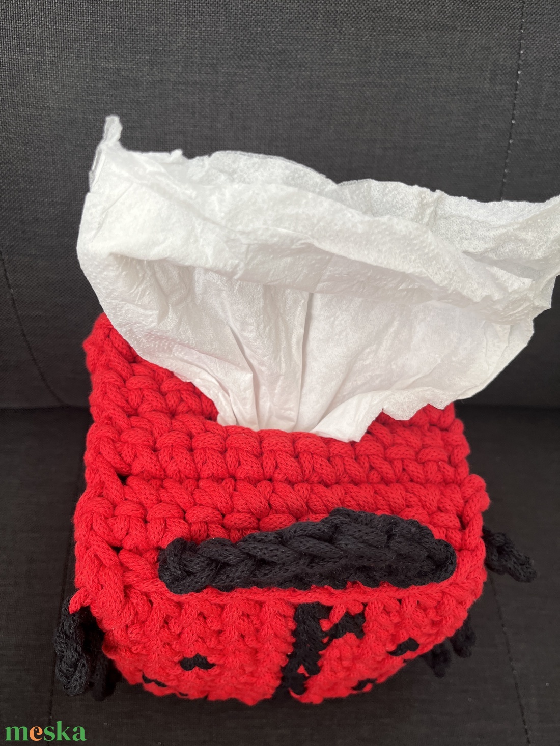 Horgolt katicás zsepkendőtartó - otthon & életmód - tárolás & rendszerezés - tárolókosár - Meska.hu