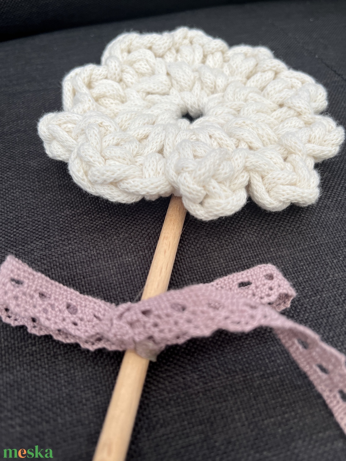 Horgolt virág - otthon & életmód - virágdekoráció - virágok - szálas virág - Meska.hu