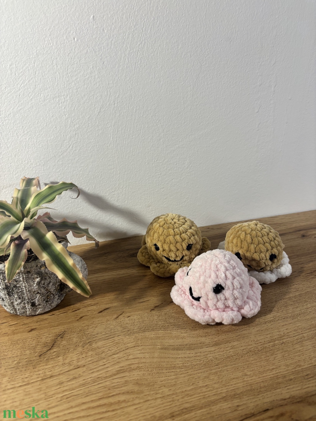 Horgolt polipok (mini) - játék & sport - plüssállat & játékfigura - polip, medúza - Meska.hu