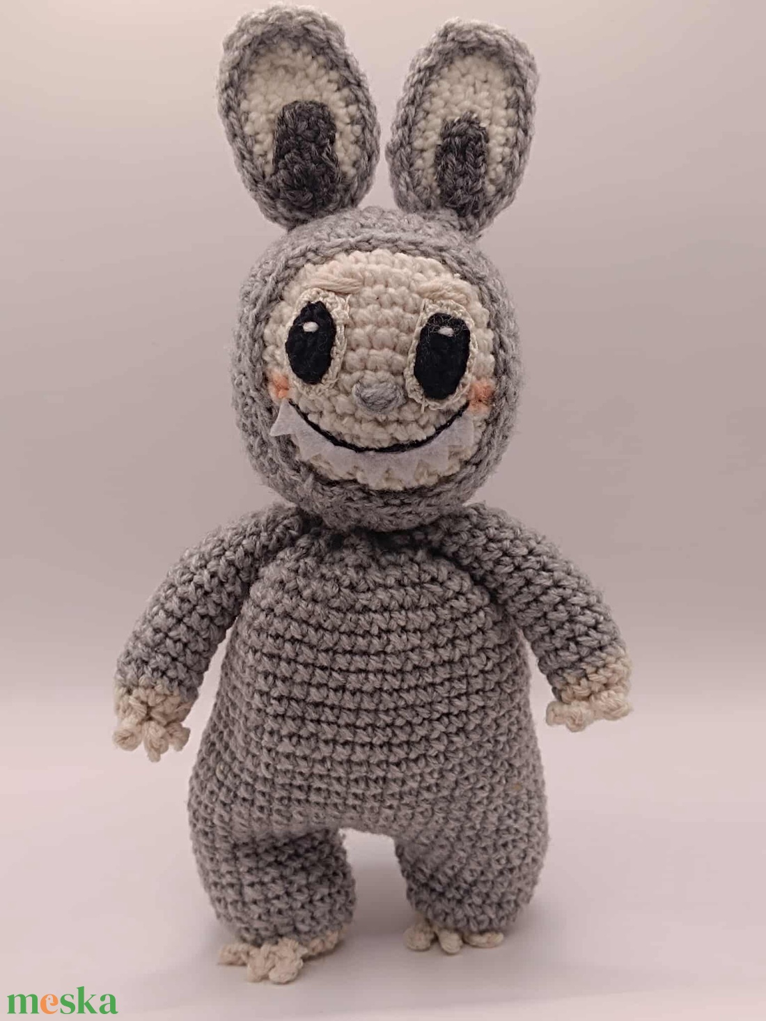 Horgolt Labubu figura, horgolt figura, horgolt Labubu, amigurumi Labubu figura, amigurumi Labubu - játék & sport - plüssállat & játékfigura - más figura - Meska.hu Horgolt Labubu figura, horgolt figura, horgolt Labubu, amigurumi Labubu figura, amigurumi Labubu - játék & sport - plüssállat & játékfigura - más figura - Meska.hu