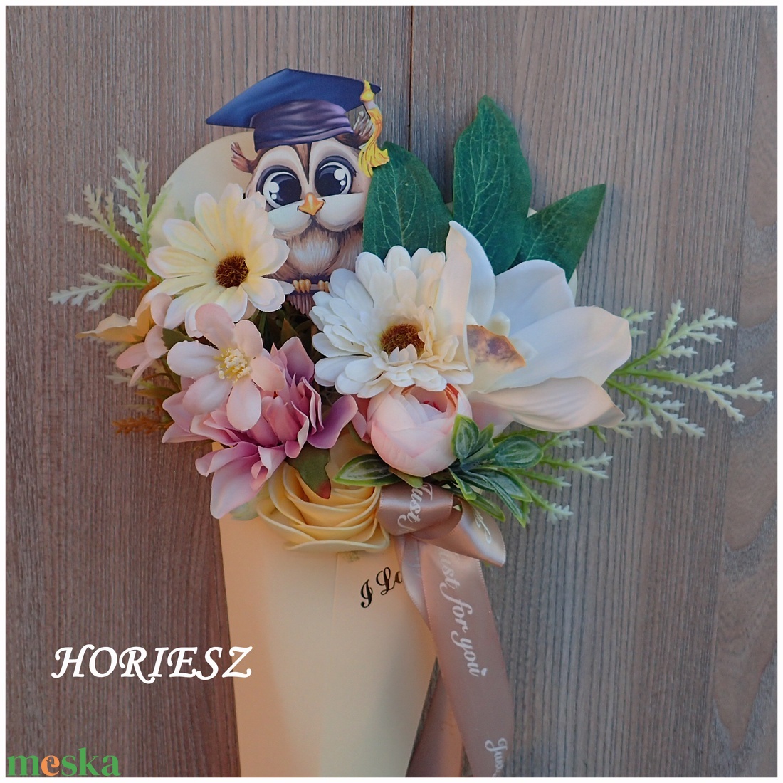 Virág csokor tölcsérben ballagásra - otthon & életmód - dekoráció - virágdísz és tartó - virágbox, virágdoboz - Meska.hu