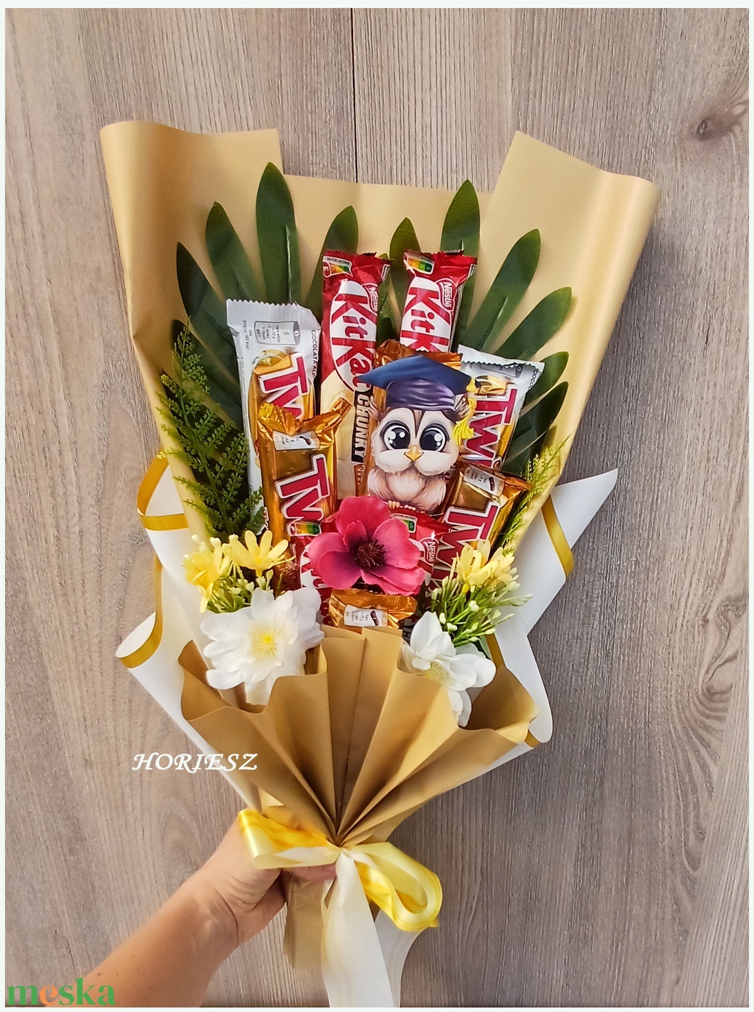 Ballagási csokor csokiból - otthon & életmód - dekoráció - virágdísz és tartó - csokor & virágdísz - Meska.hu