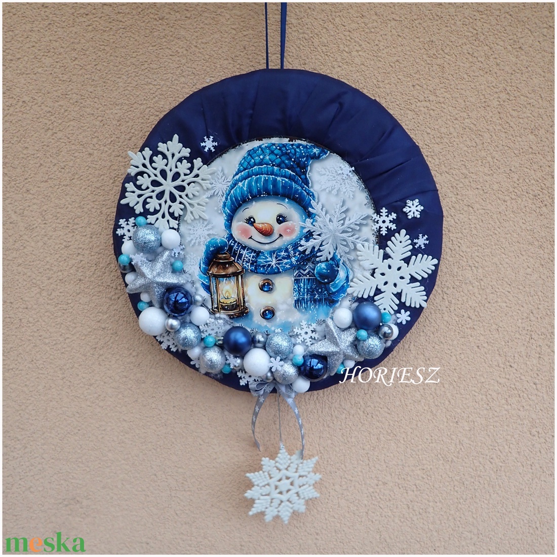 Téli hóemberes koszorú, ajtódísz - otthon & életmód - dekoráció - virágdísz és tartó - koszorú - Meska.hu