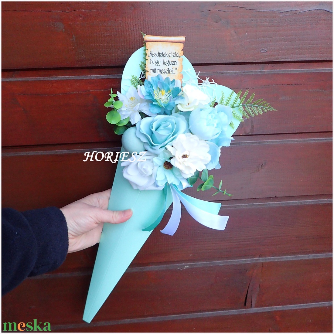 Virág csokor tölcsérben ballagásra - otthon & életmód - dekoráció - Meska.hu