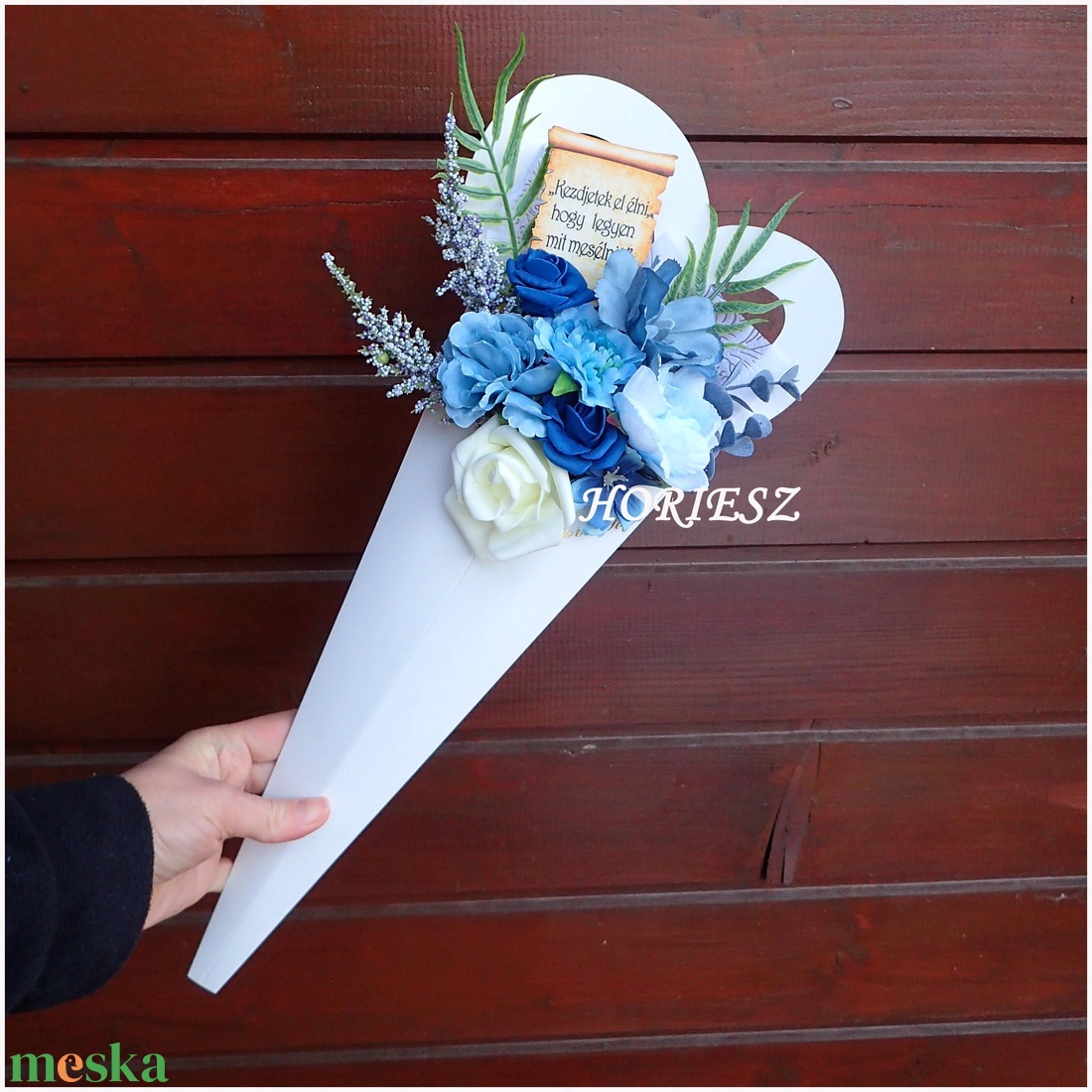 Virág csokor tölcsérben akár ballagásra - otthon & életmód - dekoráció - Meska.hu