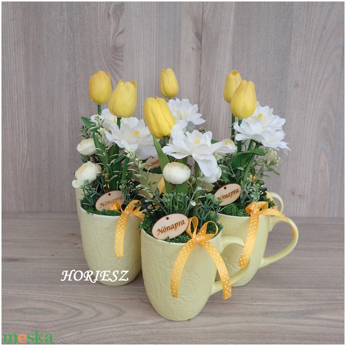 Nőnapra, névnapra bögrés tulipános dísz - otthon & életmód - virágdekoráció - virágdíszek - virágdísz kaspóban - Meska.hu