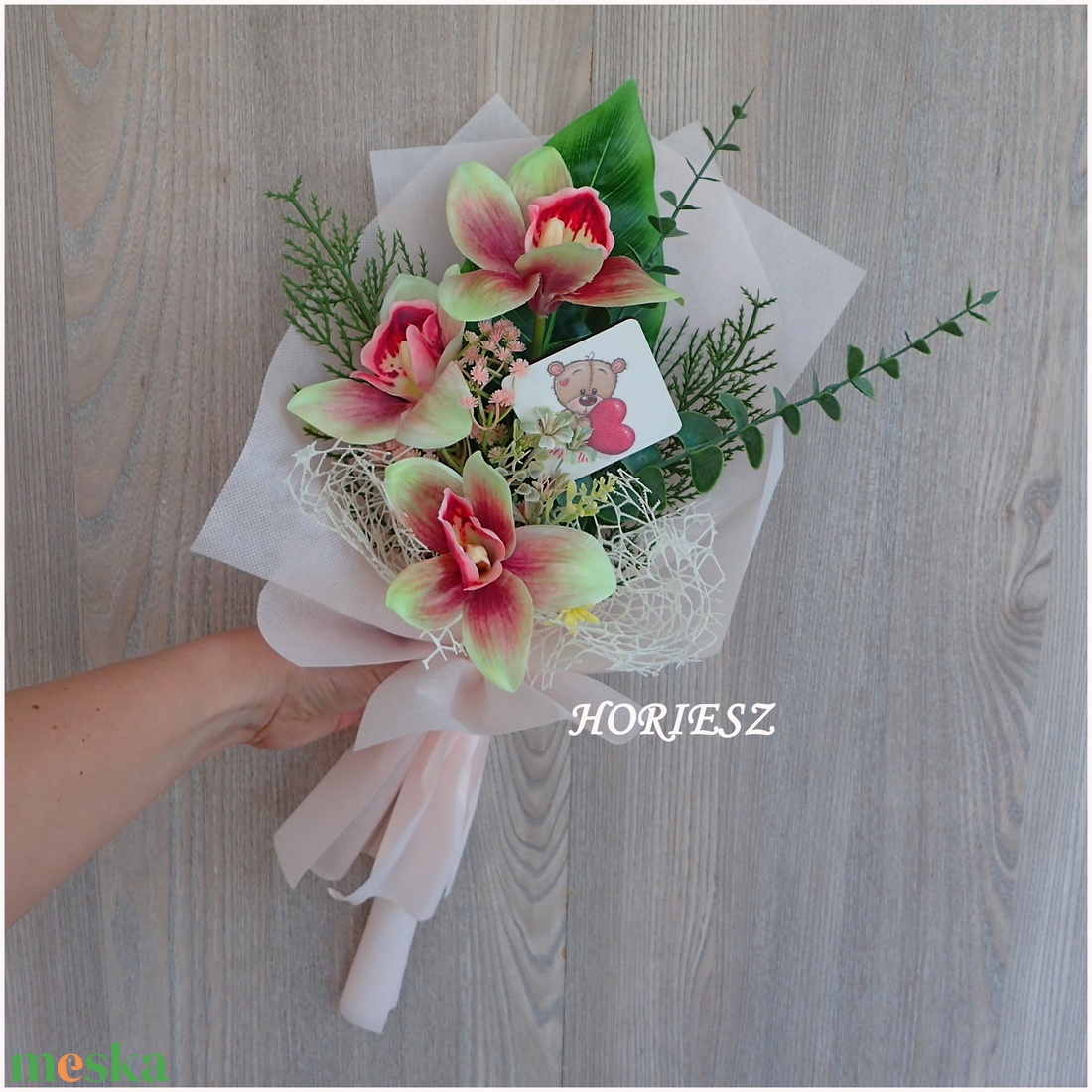 Élethű orchidea csokor ballagásra - otthon & életmód - virágdekoráció - virágok - virágcsokor - Meska.hu