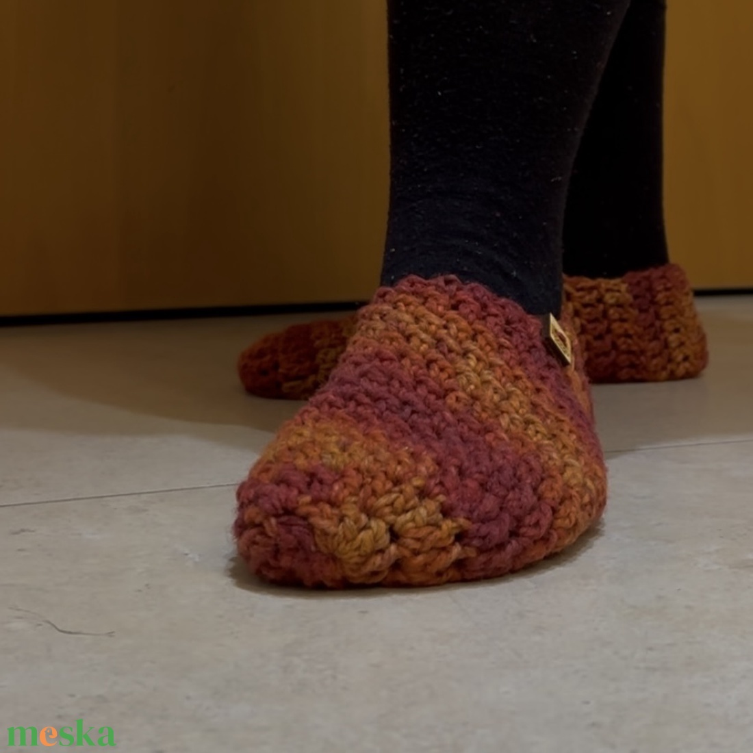 Horgolt zomusz piros-sárga - ruha & divat - cipő & papucs - mamusz & házicipő - Meska.hu Horgolt zomusz piros-sárga - ruha & divat - cipő & papucs - mamusz & házicipő - Meska.hu