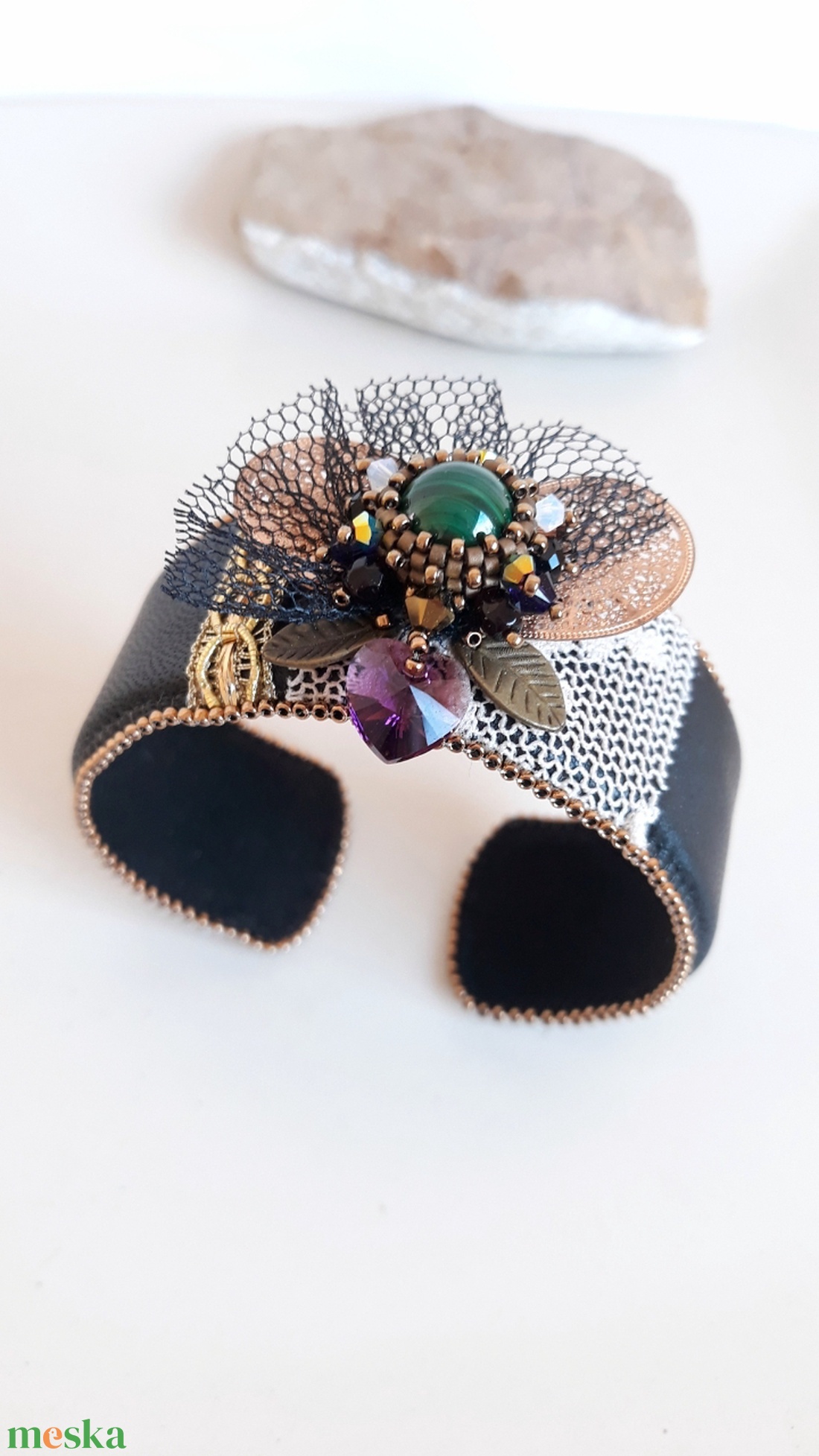 Malachit Swarovski Bőr karkötő - ékszer - karkötő - széles karkötő - Meska.hu Malachit Swarovski Bőr karkötő - ékszer - karkötő - széles karkötő - Meska.hu