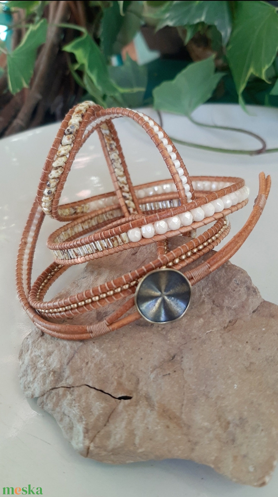 Wrap karkötő - natúr - ékszer - karkötő - gyöngyös karkötő - Meska.hu