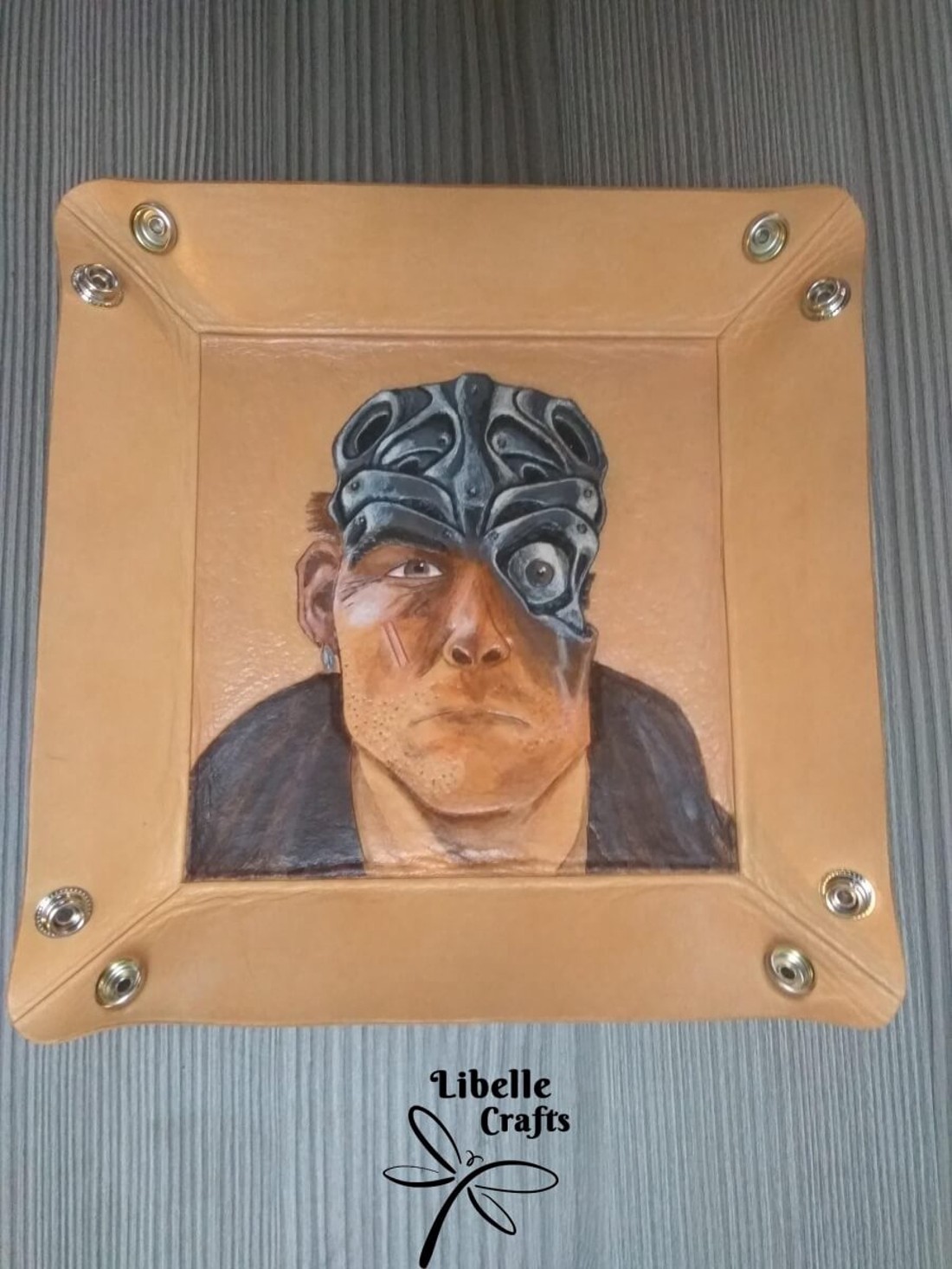 Cyborg kockadobó tálca - játék & sport - táblajáték és kártyajáték - társasjátékok - dobókocka - Meska.hu