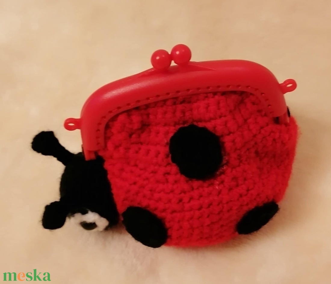 Katicabogár pénztárca - játék & sport - plüssállat & játékfigura - más figura - Meska.hu