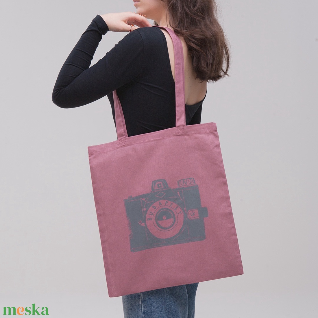 Budapest Analóg Kamera vászontáska mályva - táska & tok - bevásárlás & shopper táska - shopper, textiltáska, szatyor - Meska.hu Budapest Analóg Kamera vászontáska mályva - táska & tok - bevásárlás & shopper táska - shopper, textiltáska, szatyor - Meska.hu