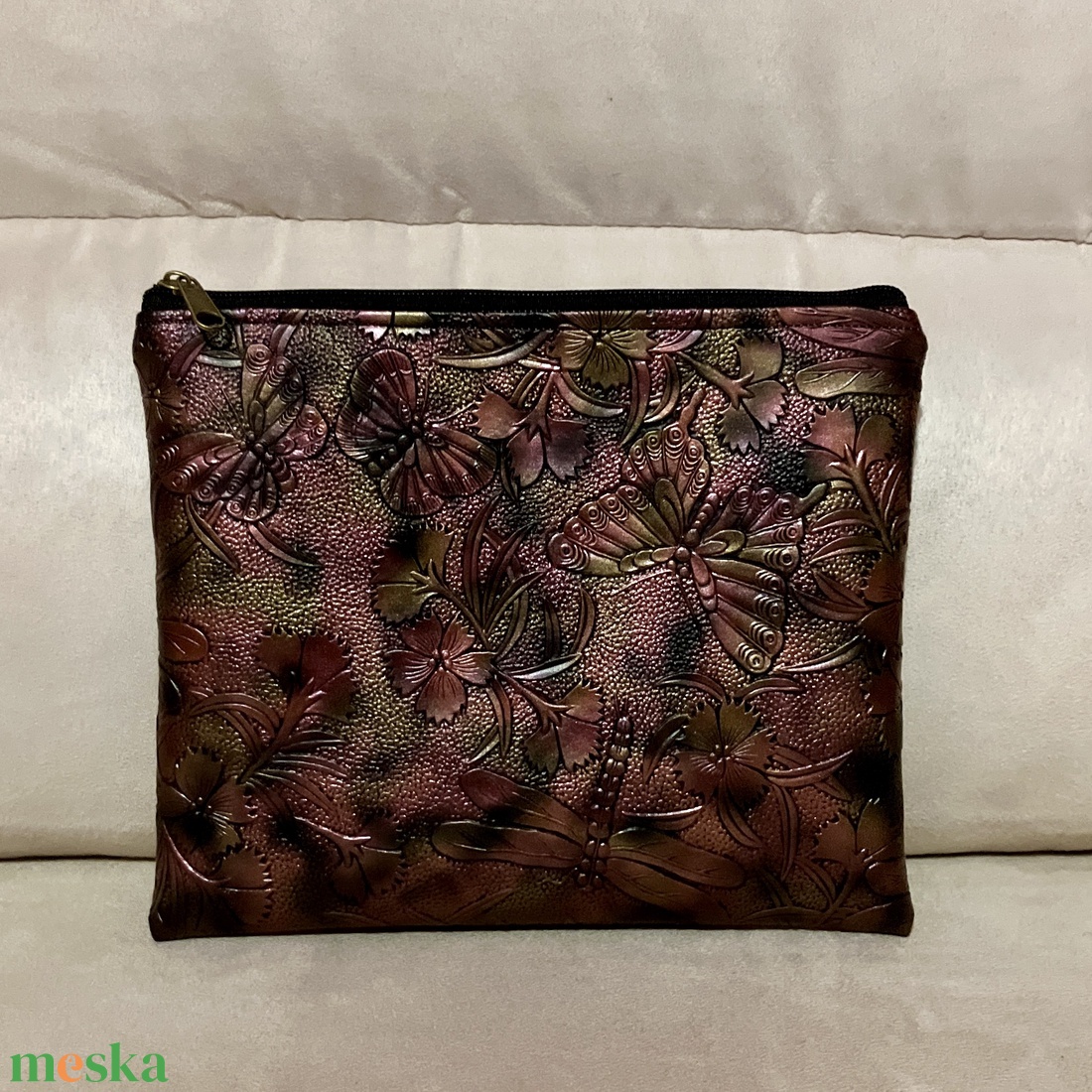 Rózsaszín-arany neszesszer/ tároló szitakötő és lepke mintával - táska & tok - neszesszer - Meska.hu